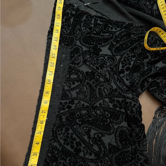 Miss Me - Velvet Fringe Kimono - Amazing quality, unique find! Size Small - Picture 11 of 13